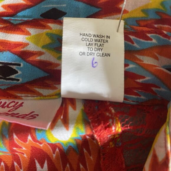 Lucy Diamonds Blouse Womens 1X Aztec Sheer Red Lace Shoulder Bright Multicolor - Picture 8 of 8